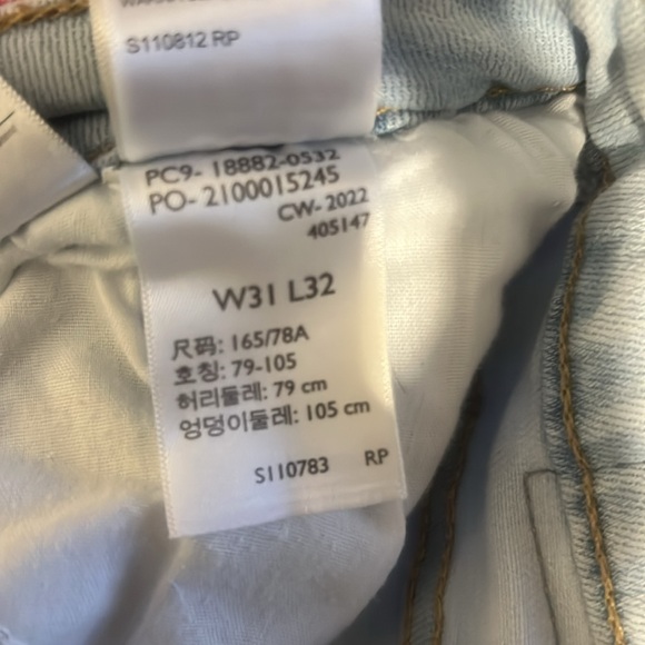 Levi’s 721 High Rise Skinny Jeans - Picture 4 of 5